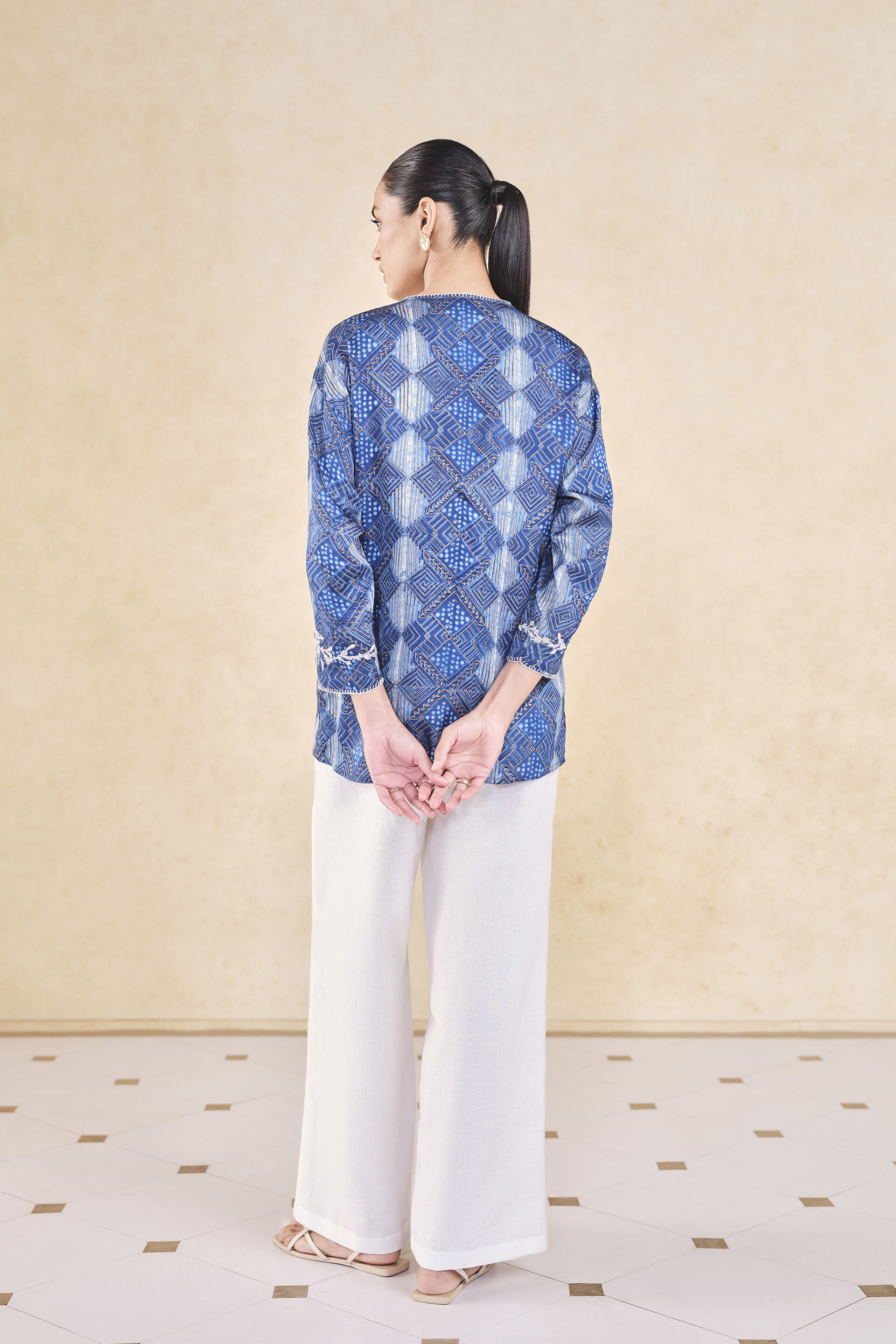 Landscape Handcrafted Dabu Top - Blue